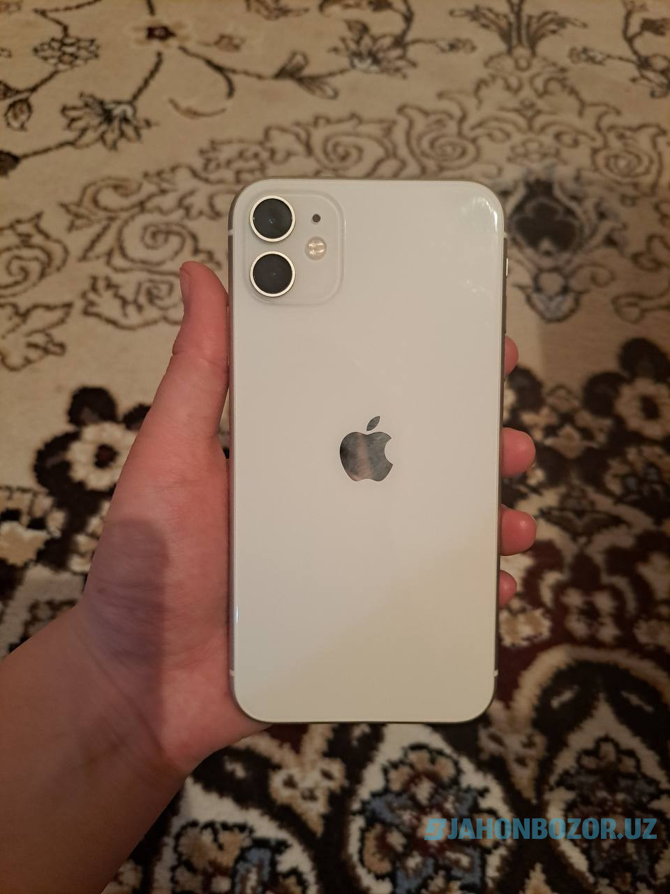 iPhone 11