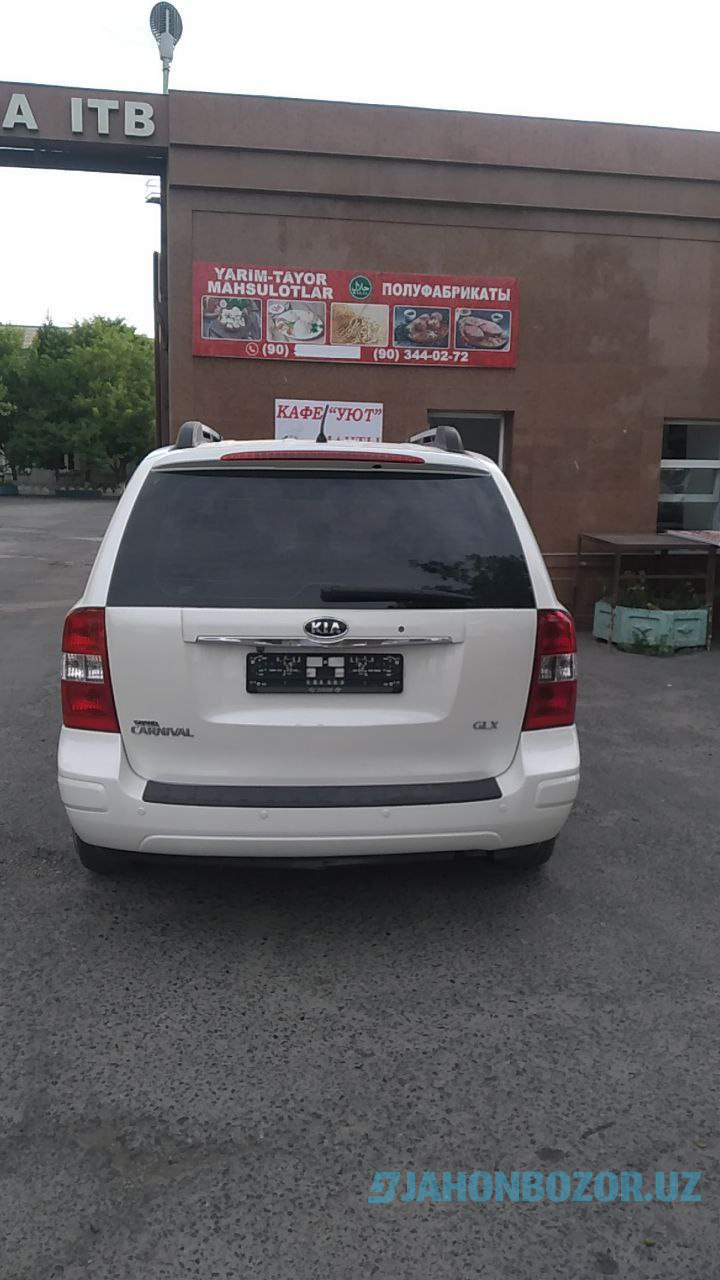 Kia carnival 2008