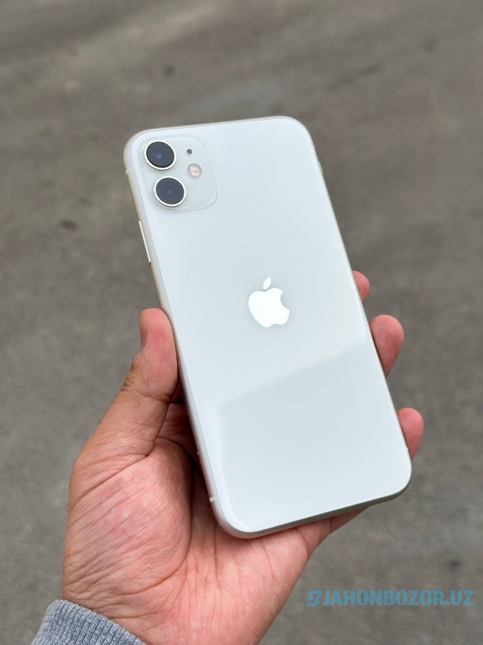 iPhone 11