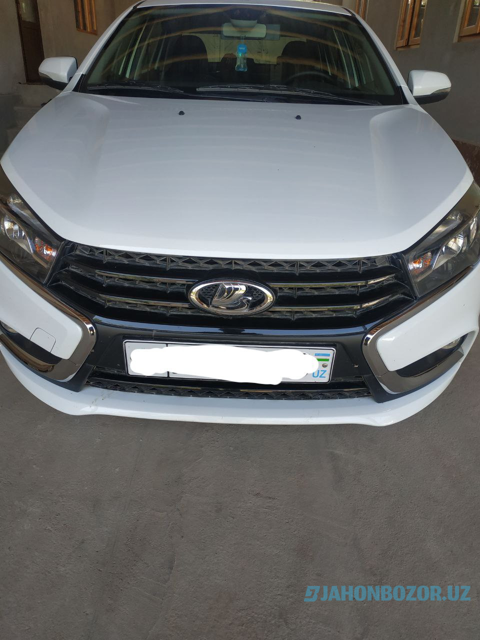 Lada Vesta full