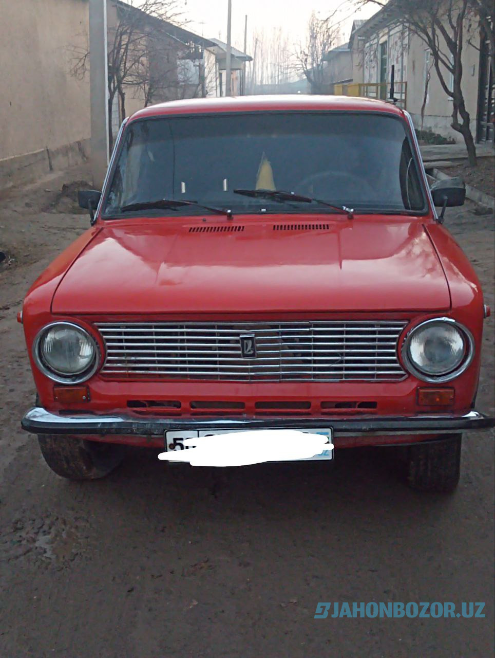 Lada 21011