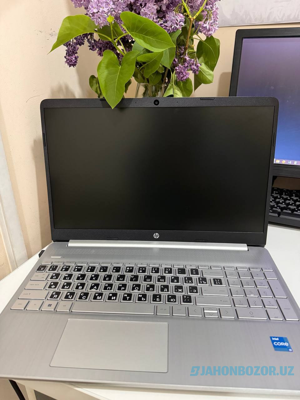 HP notebook 15s fq5004