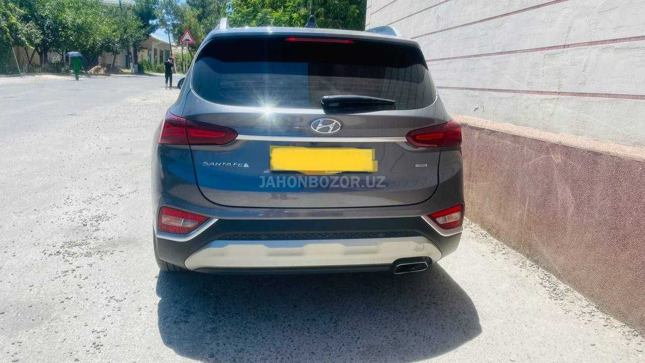 Hyundai Santa Fe