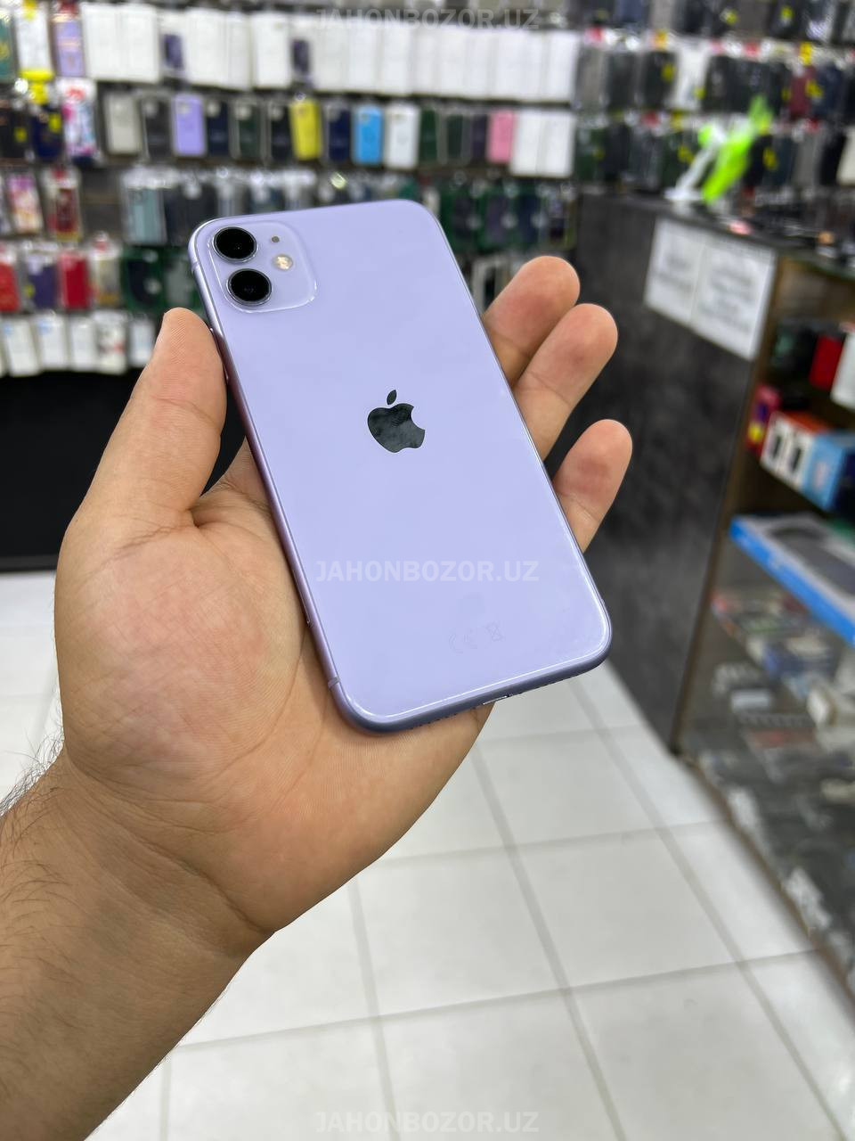 iPhone 11