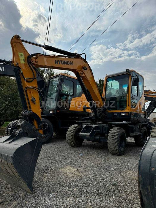 Экскаватор HYUNDAI R55Wi