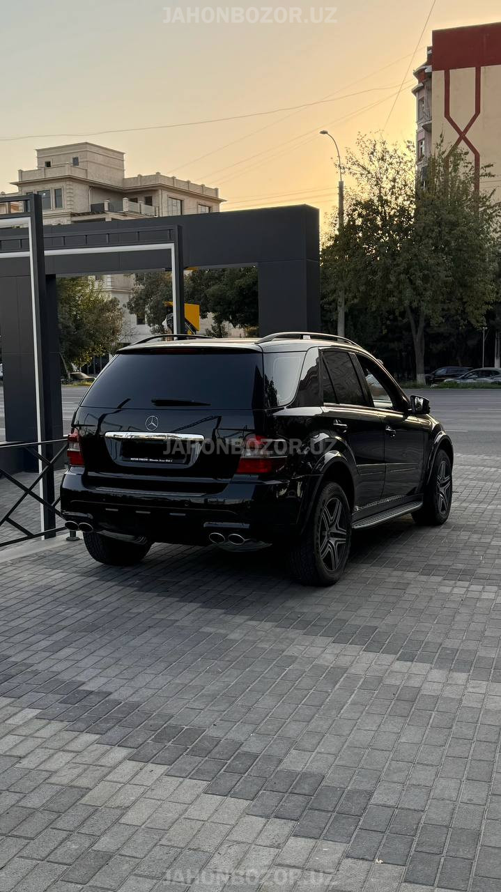 Mercedes Benz ML350  