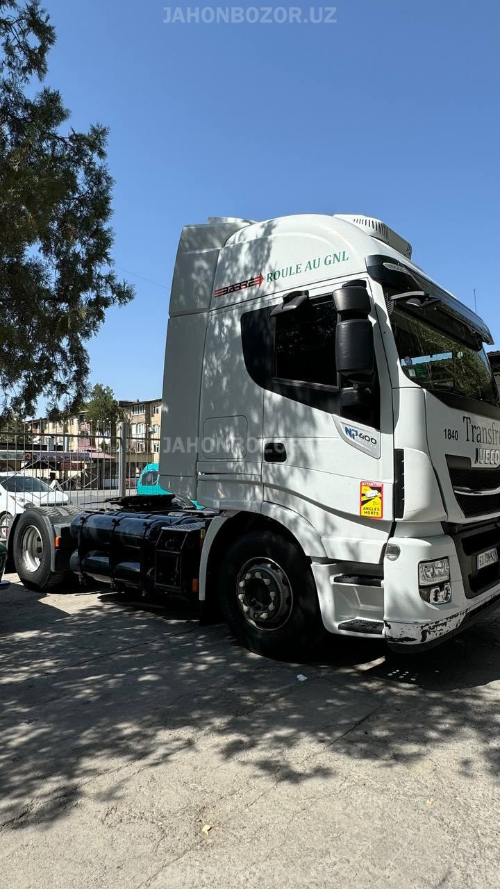 Iveco AS 400 tyagach