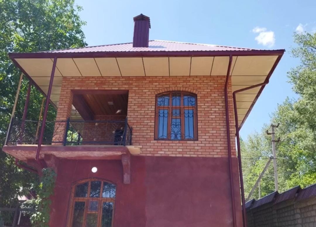 Dacha hovli