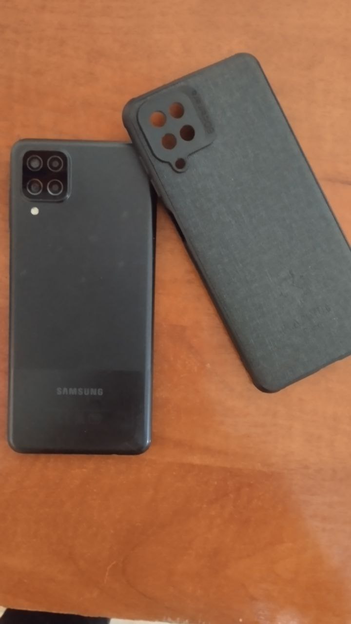 Samsung A12