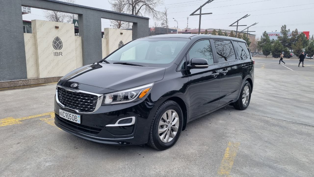 Kia carnival Sedona