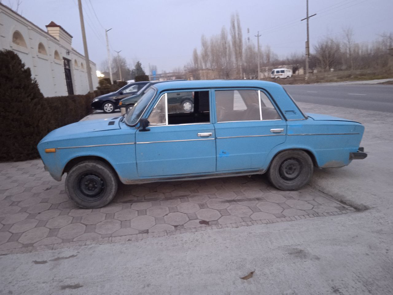 Lada 2106