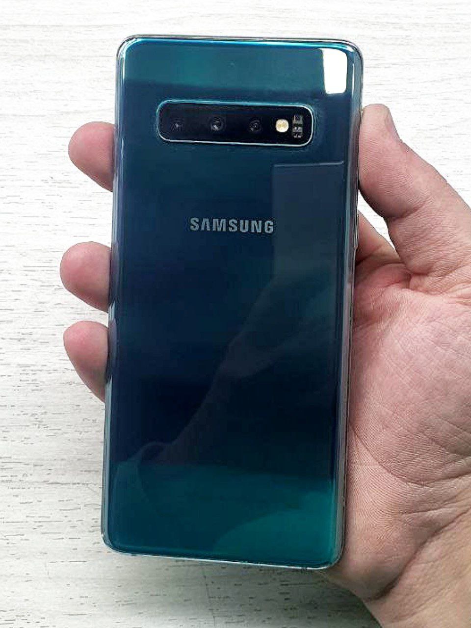 Samsung Galaxy S10