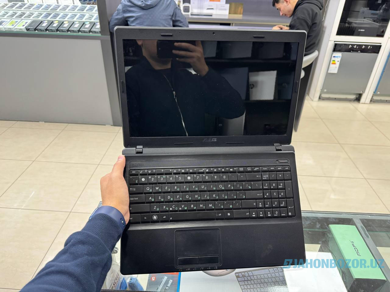 ASUS notebook 